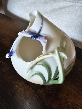 Franz Porcelain Dragonfly Creamer - Cream with Blue Accents